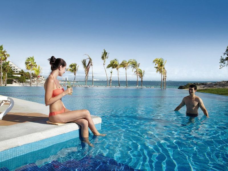 Infinity Blue Resort & Spa, Reservas: 0800 737 6787